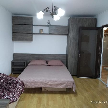 Iarina Ap Decomandat 2 Cam Sat Vacanta Mamaia Constanţa Exterior foto
